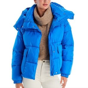 Aqua Cire Wonder Short Puffer Jacket
